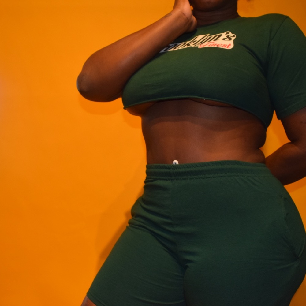 Women’s Small Short Set
